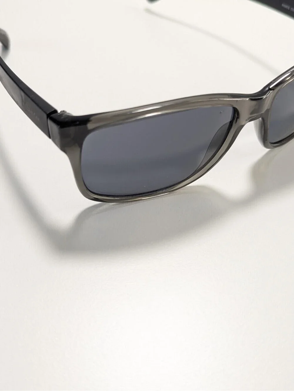 Calvin Klein R686S 035 Black Sunglasses Silver Mirror Lenses Size: 57-15-135